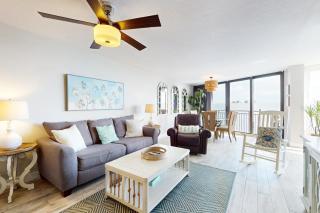 Seventh Floor Oceanfront Condo with Shared Pool, Ocean View, & High-Speed WiFi - 7