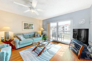 Freedom By The Sea II with ocean views, 2 pools, tennis & gym - steps to beach - 0