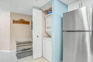 Freedom By The Sea II with ocean views, 2 pools, tennis & gym - steps to beach - 1