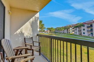 Freedom By The Sea II with ocean views, 2 pools, tennis & gym - steps to beach - 4