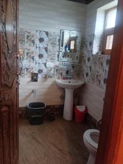 Eyrie's Hut - Srinagar - 5