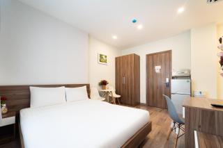 The Jade Apartment - 8