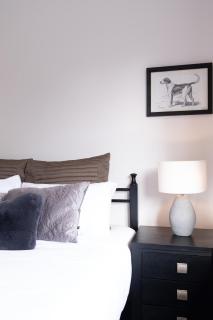 Most Peaceful & Private Near City Home- New Reno - Large Parking & AC - CBD 12 KMs & AP 17KMs Away - Auckland - 3