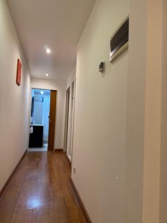 Tu espacio ideal en el corazón de Almagro con balcón super luminoso - 7