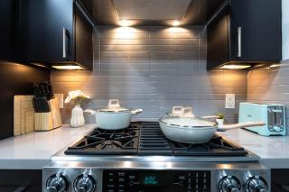 Skyline Suites - 8
