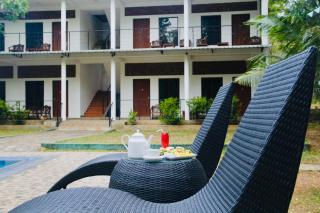 Elephant Bath Hotel - Habarana - 7