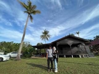Impian May Homestay 2 Private Pool - Kampung Raja - 3