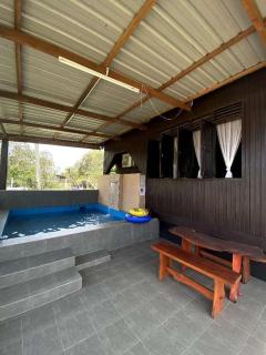 Impian May Homestay 2 Private Pool - Kampung Raja - 8