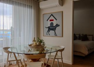 Modern Retreat in Prime Location with Parking - 4