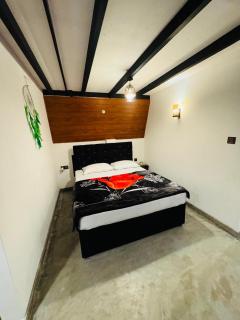 Dreamers Den - 2