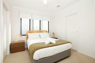 Northside Townhouse Geelong - 6