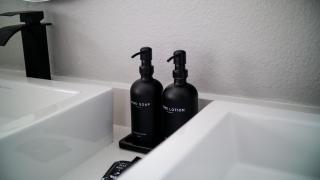 Luxury home with Pool & 6 Beds near Disney - 9