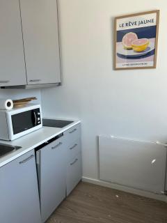 2ndhomes Comfy Studio with Balcony in Kallio - Helsinki - 3