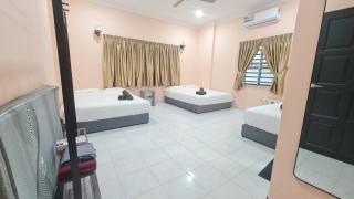 Aurora Hideaway Villa 35pax 7R7B PRIVATE POOL, KTV, BBQ, ARCADE GAMES, 5min to BEACH - Port Dickson - 9
