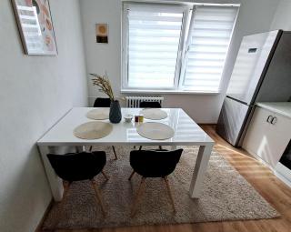 Apartmán v tichom prostredí blízko centra - 1