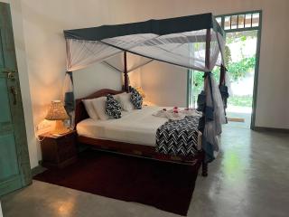 Ronaya Surf Waves - 8