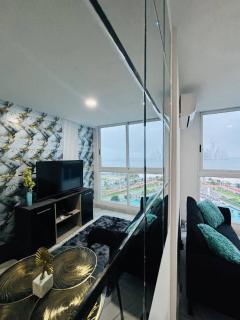 Vista al Mar y Ciudad de 2 habitaciones - Panama-Stadt - 4