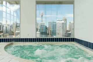 Family Harbour Escape with Harbour Views & Parking - Sydney - 1