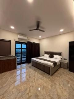 Hotel ILIKA - Bhopal - 0