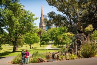 Bright 1-Bed Apartment Steps from Collins Street - Melbourne - 6