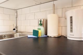 Chic 1-Bed in Bath City Center - 2