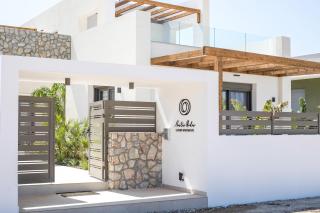 Nostos Luxury Apartments - Kremasti - 8