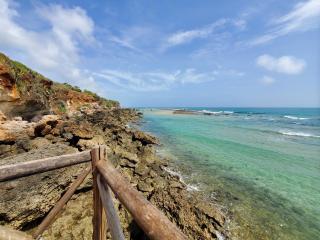 Cliffside Amani Wooden Villa with Stunning Ocean Views for an Authentic Tanzanian Escape - 3