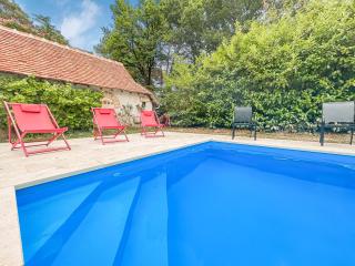 Maison Charmante avec Piscine et Jardin partagé - 5