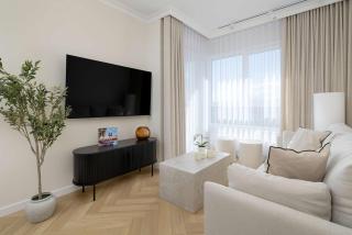 Prandoty Stylish Apartment with Balcony & Parking in Cracow Old Town by Renters Prestige - Krakow - 1