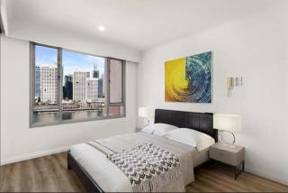 Family Harbour Escape with Harbour Views & Parking - Sydney - 8