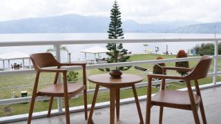 Lopo Hotel & Resort Samosir - 5