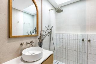 Sandbanks Noosa - Chic Coastal Retreat Minutes from the Beach - 6