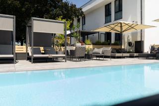 Kracher Hotel Doppelzimmer - für maximal 4 Personen inklusive Pool - 3
