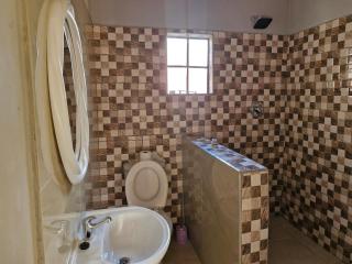 Lormasol Mews Guesthouse - Serowe - 3