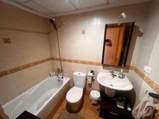 Apartment with nice pool area, tennis court & gym - 2