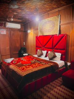 heritage new moon group of houseboat - Srinagar - 8