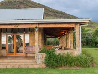 Ambleside Lodge and Cottage - 2