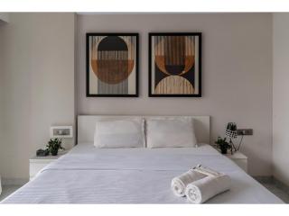 GJ Premium Shared Apartments Bandra W - Mumbai - 9