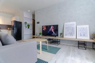 Chic & Cozy 2BR Suasana Suite 6 FREE Parking - Johor Bahru - 2