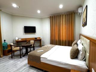 Moon Hotel - Yakkasaray - 0