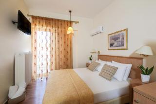 Saronis Hotel - 7