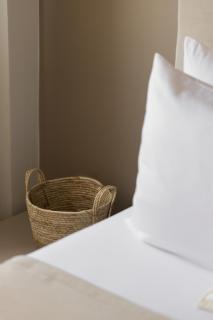 Ikaros Skyline Retreat - 6th Floor City View Apartment - 1