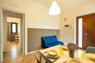 GuestHost - Bright Apartment with View! - 1