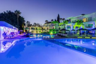 So White Beach Resort - 9