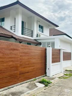 CORNER Home - 4