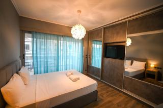 Αcropolis View Family Veranda Aiolou 97 by Zeussuites - Atene - 6