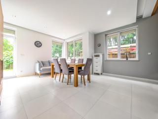Trawowa Spacious House by BookingHost - Wrocław - 0