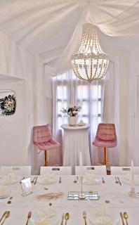 salon Therese - 9