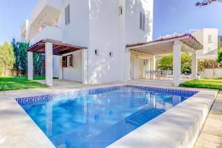 Charming Cala San Vicente Villa Private Pool Villa Pins Resort Centre Location - 8