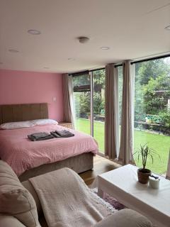 Private Garden guest house - 7